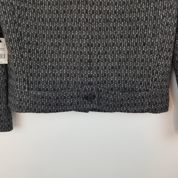 Tahari Tweed Blend Black Gray Cropped Blazer - Picture 11 of 14